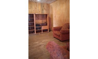 SE VENDE LINDA Y ACOGEDORA CASA CON AMPLIO TERRENO EN HORCON