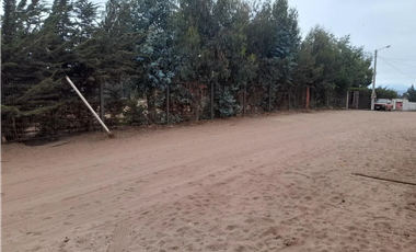 SE VENDE LINDA Y ACOGEDORA CASA CON AMPLIO TERRENO EN HORCON