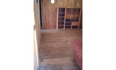 SE VENDE LINDA Y ACOGEDORA CASA CON AMPLIO TERRENO EN HORCON