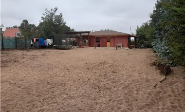 SE VENDE LINDA Y ACOGEDORA CASA CON AMPLIO TERRENO EN HORCON