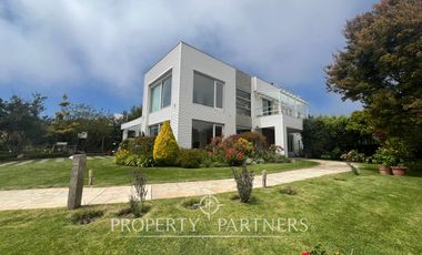 Moderna casa en Santa María