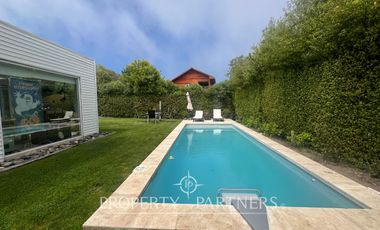 Moderna casa en Santa María