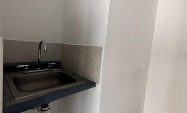Piso de oficinas/local comercial en Las Aguilas, a unos pasos de TV Azteca