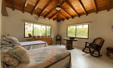 Venta de cabaña en frente de la playa, en Don Jaca, Santa Marta