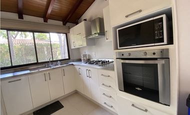 Venta de cabaña en frente de la playa, en Don Jaca, Santa Marta