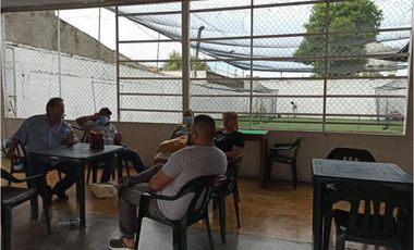 VENTA DE HERMOSA CANCHA SINTÉTICA EN ZONA NORTE DE MONTERA