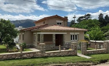 CHALET EN ALQUILER EN LAS SIERRAS DE CORDOBA