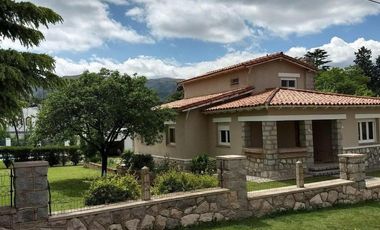 CHALET EN ALQUILER EN LAS SIERRAS DE CORDOBA