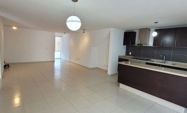 Casa  duplex PB en venta/ renta en Santa Fe Juriquilla