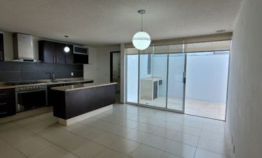 Casa  duplex PB en venta/ renta en Santa Fe Juriquilla