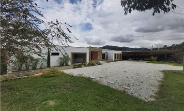 ALQUILER DE CASA EN RIONEGRO SECTOR TABLAZO