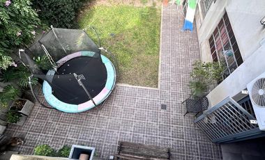 Casa en PB y departamento de categoría en PA. Zona nueva ciudad judicial penal.
