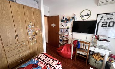 Casa en PB y departamento de categoría en PA. Zona nueva ciudad judicial penal.