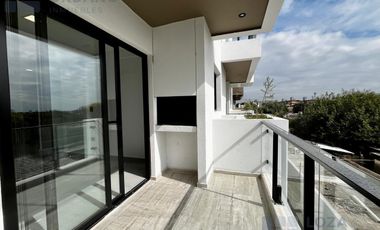 Departamento 2 dormitorios y cochera en venta