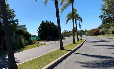 LOTE EN VENTA EN TERRALAGOS- CANNING