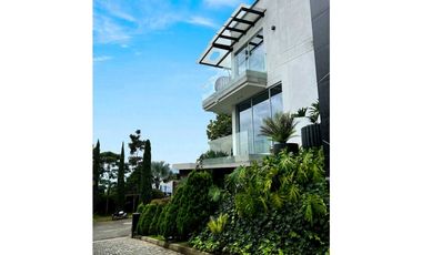 Casa en las Palmas espectacular