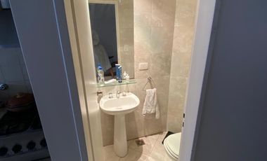 Casa en  Venta en Berazategui -  Triplex Impecable Permuta por Departamento 4 AMB