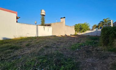 Lote 10m x 39m