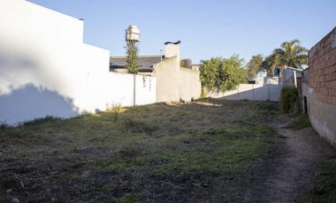 Lote 10m x 39m