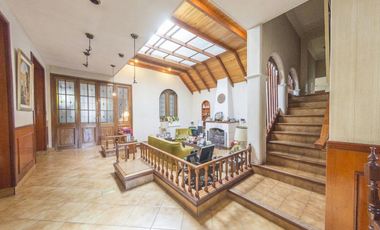USD250 la incidencia! Lote en venta Floresta 10,21 X 36,60 .1600 m² vendibles.
