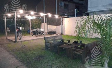 Una muy linda casa en lote propio! San Bernardo