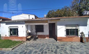 Una muy linda casa en lote propio! San Bernardo