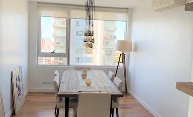 IMPRESIONANTE 2 AMB C/COCH FIJA AMOBLADO PISO SUPER ALTO C/ESPECTAC VISTA TORRE MIRABILIA.