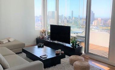 IMPRESIONANTE 2 AMB C/COCH FIJA AMOBLADO PISO SUPER ALTO C/ESPECTAC VISTA TORRE MIRABILIA.