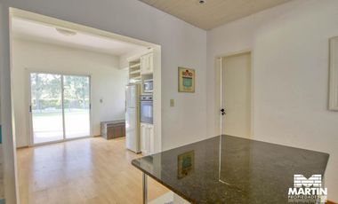 Alquiler temporario casa 4 ambientes sobre 1.100m2 con pileta y parrilla - Ingeniero Maschwitz