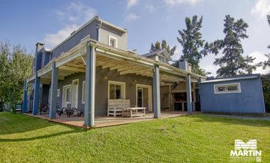 Alquiler temporario casa 4 ambientes sobre 1.100m2 con pileta y parrilla - Ingeniero Maschwitz