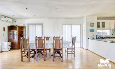 Alquiler temporario casa 4 ambientes sobre 1.100m2 con pileta y parrilla - Ingeniero Maschwitz