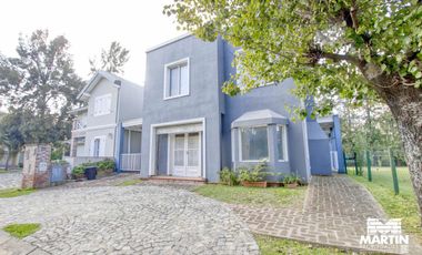 Alquiler temporario casa 4 ambientes sobre 1.100m2 con pileta y parrilla - Ingeniero Maschwitz