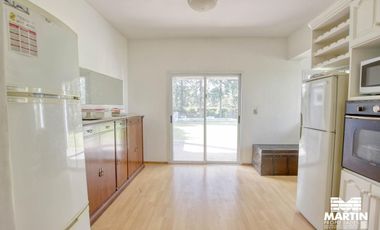 Alquiler temporario casa 4 ambientes sobre 1.100m2 con pileta y parrilla - Ingeniero Maschwitz