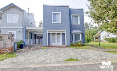 Alquiler temporario casa 4 ambientes sobre 1.100m2 con pileta y parrilla - Ingeniero Maschwitz