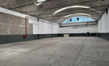 DEPOSITO EN INMEJORABLE UBICACION SOBRE PANAMERICANA OLIVOS 639 M2 - ALQUILADO