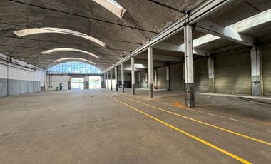 DEPOSITO EN INMEJORABLE UBICACION SOBRE PANAMERICANA OLIVOS 1167 M2 - ALQUILADO