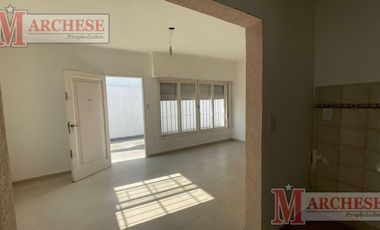 PH 3 ambientes en venta en Castelar Norte
