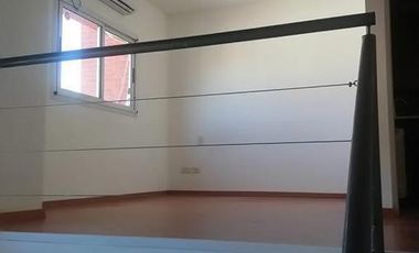Duplex a 3 cuadras yrigoyen centro de Lomas