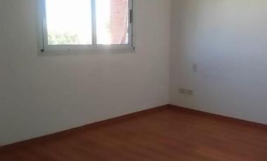 Duplex a 3 cuadras yrigoyen centro de Lomas