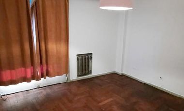 Exc. Zona, Depto. 3 Amb. con Dependencia de Servicio