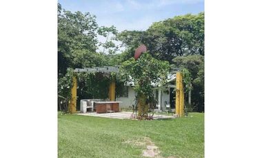 Alquila Casa Amoblada Fresca Rodeada de Naturaleza Terraza Piscina