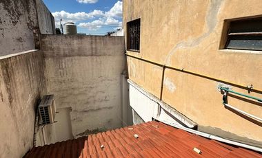 VENTA - CASA - VILLA MADERO - A PASOS DE AVDA. CROVARA