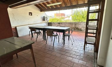 VENTA - CASA - VILLA MADERO - A PASOS DE AVDA. CROVARA