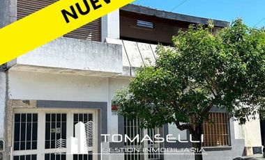 VENTA - CASA - VILLA MADERO - A PASOS DE AVDA. CROVARA