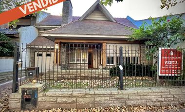 Venta importante  casa   barrio Plaza Mitre .Mar del Plata