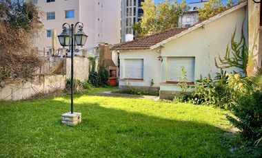 Venta importante  casa   barrio Plaza Mitre .Mar del Plata