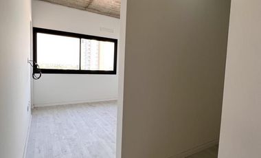Venta de Departamento semipisos 3 ambientes en Wilde (28880)