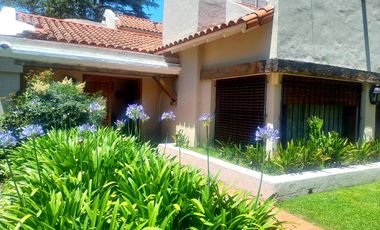 Casa en alquiler temporal- 2da de enero - febrero 2025- Bella Vista