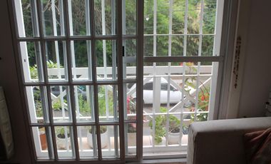 Olivos- Excelente ubicación! Zona Quinta presidencial! Dúplex en 3 Plantas!!