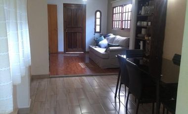 Hermosa Casa en José Mármol